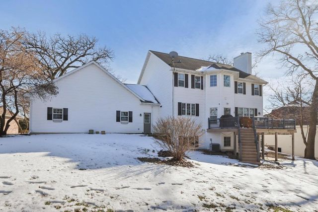 602 Woodhaven Court, Cambridge, WI 53523