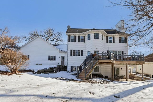 602 Woodhaven Court, Cambridge, WI 53523