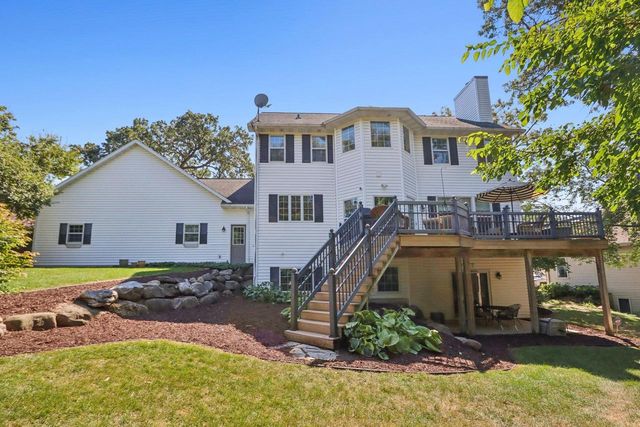 602 Woodhaven Court, Cambridge, WI 53523