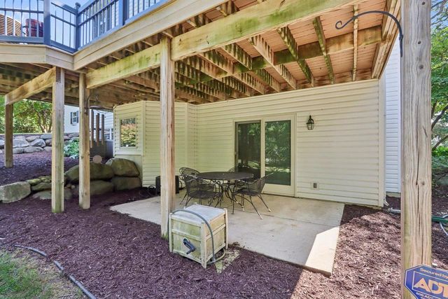 602 Woodhaven Court, Cambridge, WI 53523