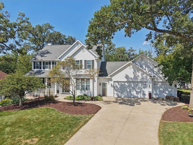 602 Woodhaven Court, Cambridge, WI 53523