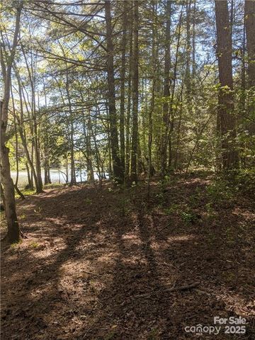 3100 E Moonlight Place 42, Morganton, NC 28655