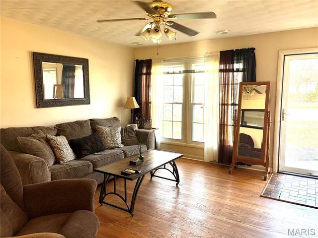 773 Crawford Circle, Sullivan, MO 63080