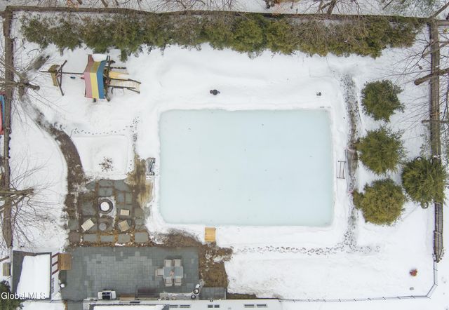 4 Queen Diana Lane, Queensbury, NY 12804