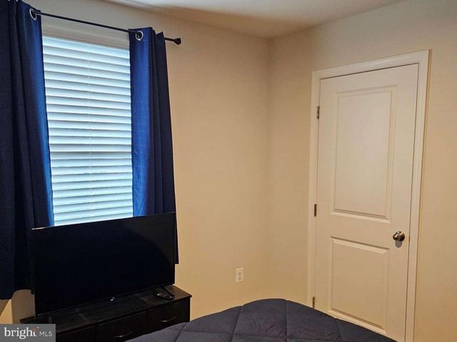 154 DURSLEY CIR, Middletown, VA 22645