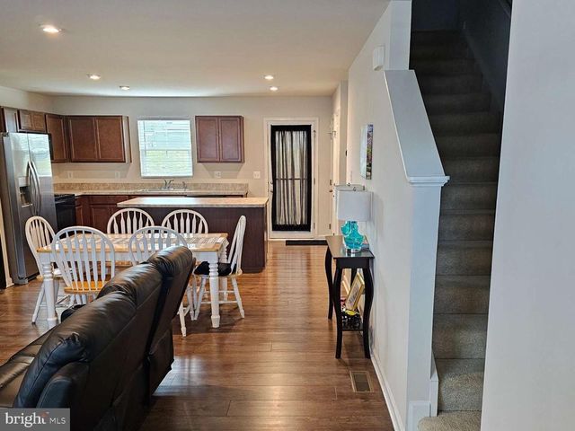 154 DURSLEY CIR, Middletown, VA 22645