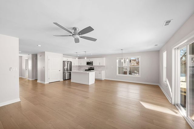 4742 Kennedy Avenue, East Chicago, IN 46312