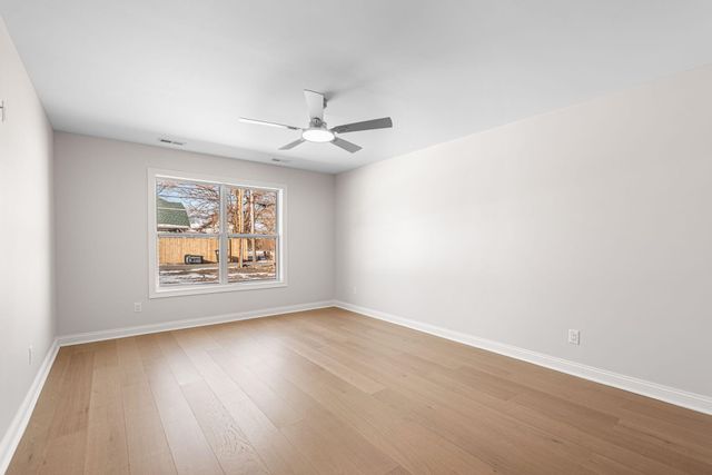 4742 Kennedy Avenue, East Chicago, IN 46312