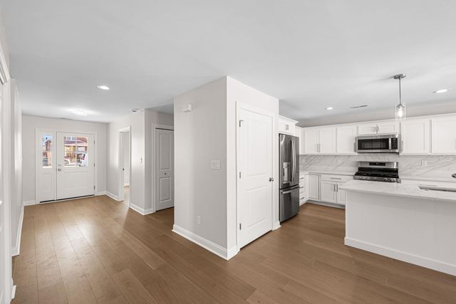 4742 Kennedy Avenue, East Chicago, IN 46312