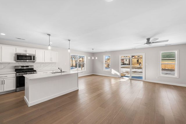 4742 Kennedy Avenue, East Chicago, IN 46312