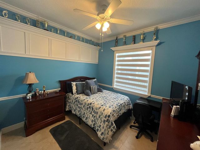 9386 Madewood Court, Royal Palm Beach, FL 33411