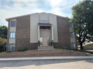 30445 W 14 Mile Road, Farmington Hills, MI 48334