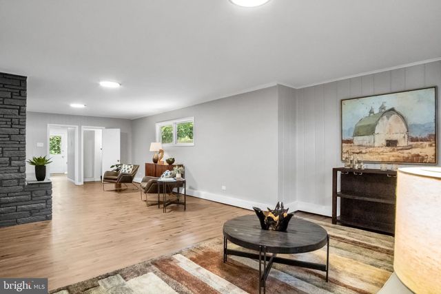 1378 SHEEP HILL RD, Pottstown, PA 19465
