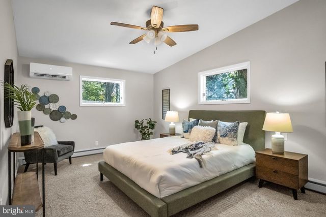 1378 SHEEP HILL RD, Pottstown, PA 19465