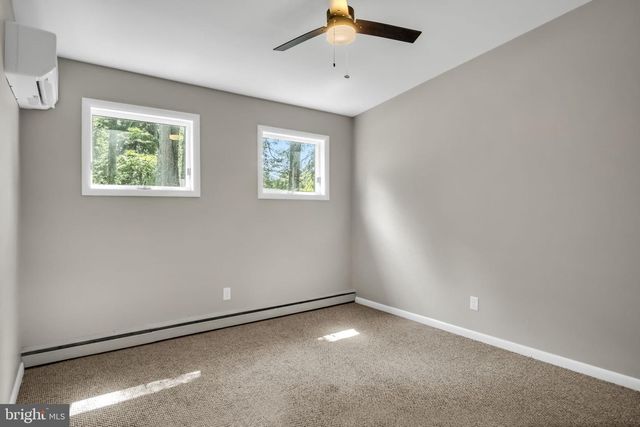 1378 SHEEP HILL RD, Pottstown, PA 19465