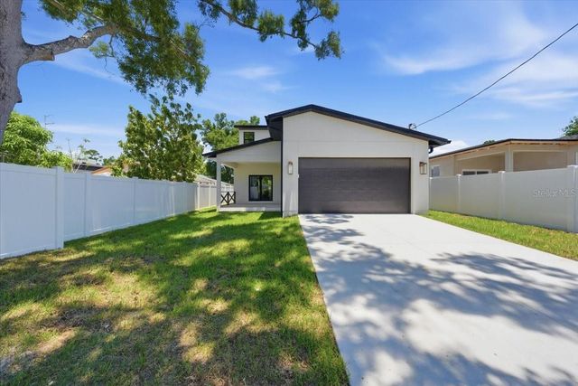 5130 DARTMOUTH AVENUE N, St Petersburg, FL 33710