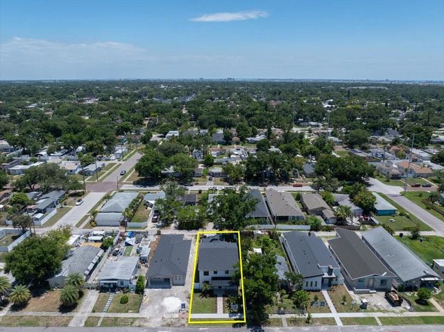 5130 DARTMOUTH AVENUE N, St Petersburg, FL 33710