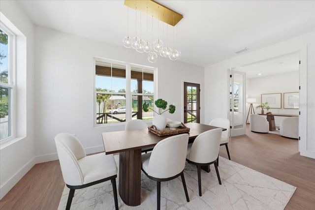 5130 DARTMOUTH AVENUE N, St Petersburg, FL 33710