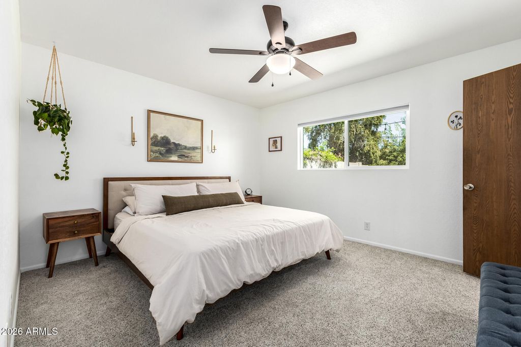 Image 13 of property listing at 21 S NEELY Street, Gilbert, AZ 85233