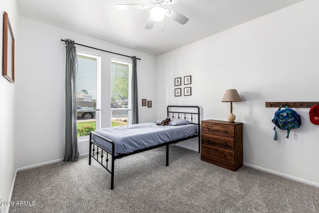 Image 17 of property listing at 21 S NEELY Street, Gilbert, AZ 85233