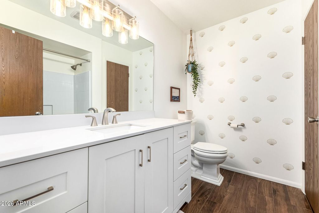 Image 21 of property listing at 21 S NEELY Street, Gilbert, AZ 85233