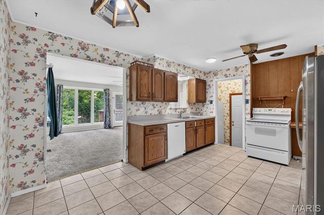 814 Arminda Avenue, Kirkwood, MO 63122