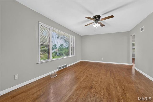 814 Arminda Avenue, Kirkwood, MO 63122
