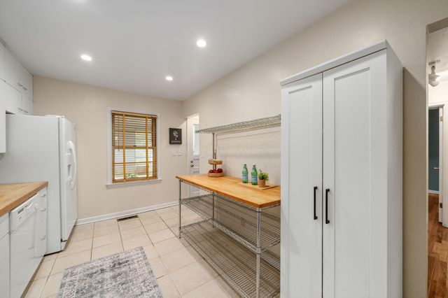 525 Northview Drive, Columbus, OH 43209