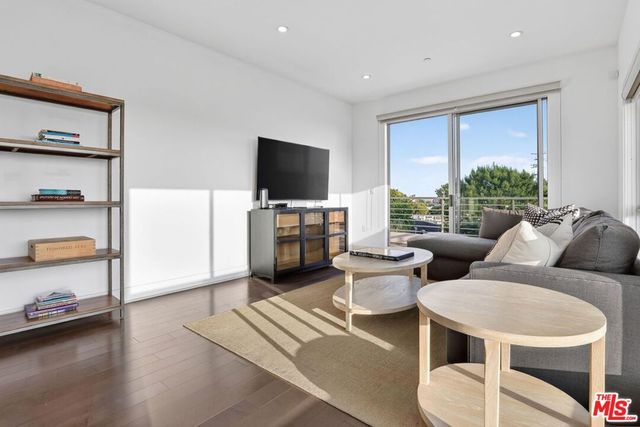 7857 W Manchester Avenue PH9, Playa Del Rey, CA 90293