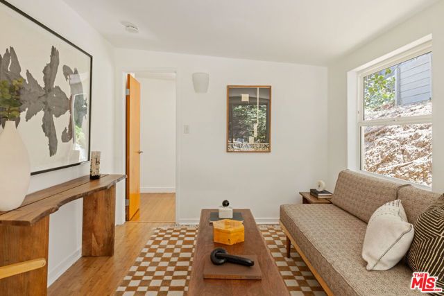 1730 La Loma Road, Pasadena, CA 91105