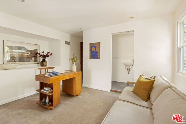 1730 La Loma Road, Pasadena, CA 91105