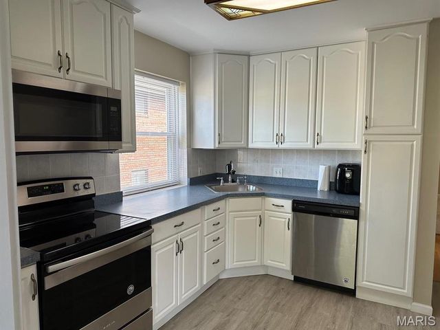 1087 Terrace Drive 2F, Richmond Heights, MO 63117