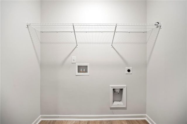 6710 Corryton Street, Flowery Branch, GA 30542