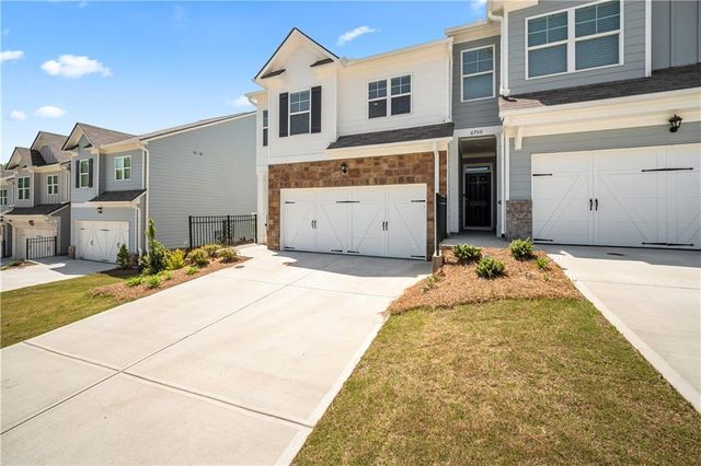 6710 Corryton Street, Flowery Branch, GA 30542