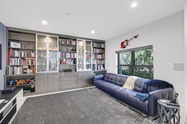 15934 Laurel Creek Drive, Delray Beach, FL 33446