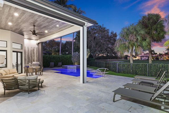 15934 Laurel Creek Drive, Delray Beach, FL 33446