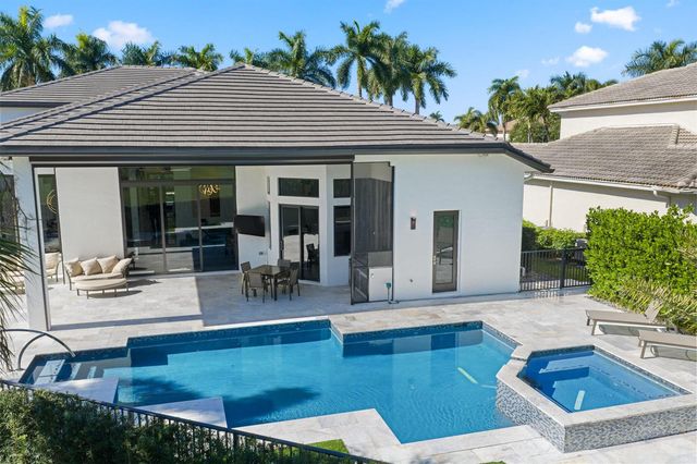 15934 Laurel Creek Drive, Delray Beach, FL 33446