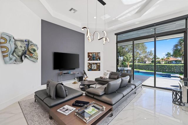 15934 Laurel Creek Drive, Delray Beach, FL 33446