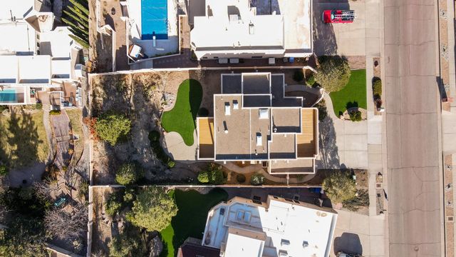 1605 Camino De La Sierra NE, Albuquerque, NM 87112