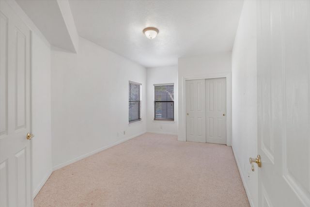 1605 Camino De La Sierra NE, Albuquerque, NM 87112