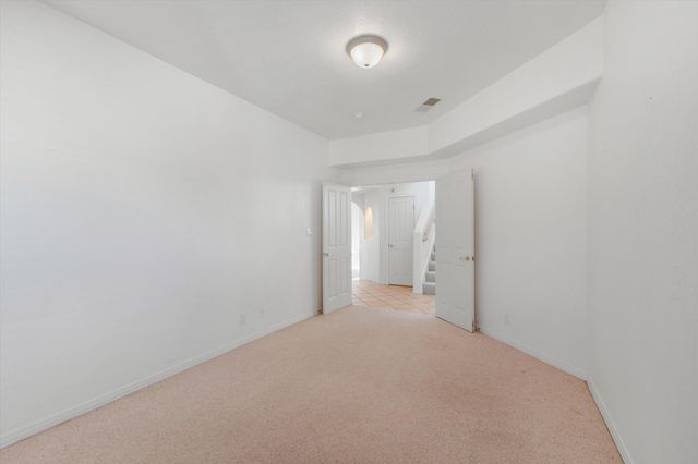1605 Camino De La Sierra NE, Albuquerque, NM 87112