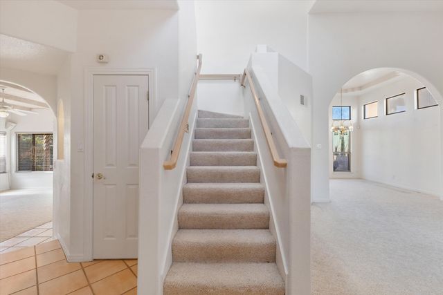 1605 Camino De La Sierra NE, Albuquerque, NM 87112