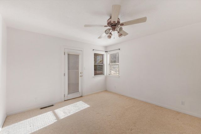 1605 Camino De La Sierra NE, Albuquerque, NM 87112