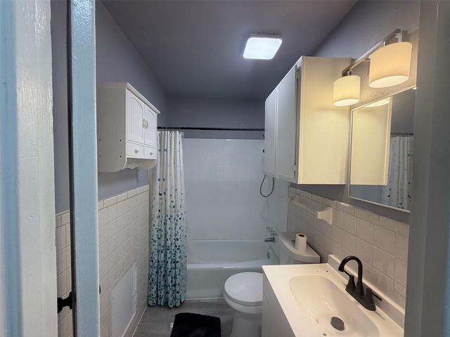 510 Gay Street, Arlington, TX 76010