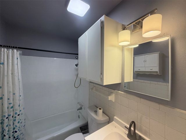 510 Gay Street, Arlington, TX 76010