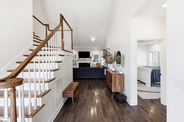 7 Pembark Lane, Simpsonville, SC 29681