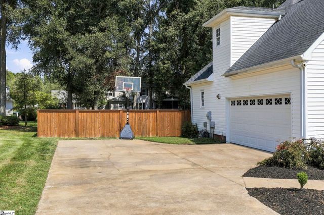 7 Pembark Lane, Simpsonville, SC 29681