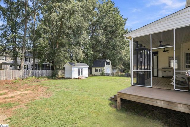 7 Pembark Lane, Simpsonville, SC 29681