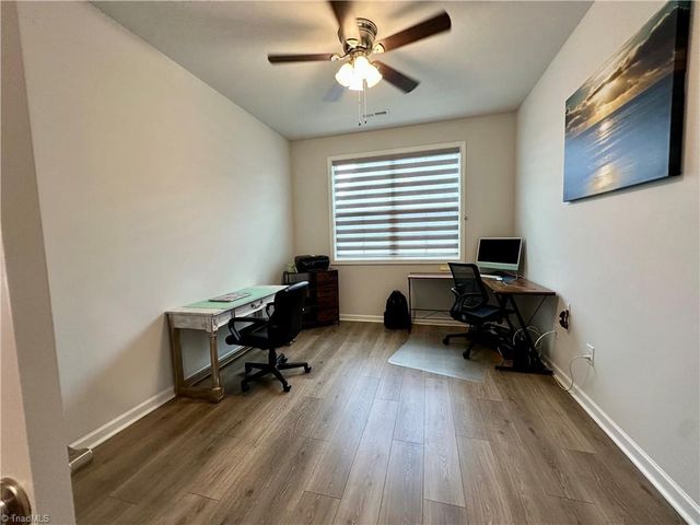 5026 Garnet Hill Drive, Clemmons, NC 27012