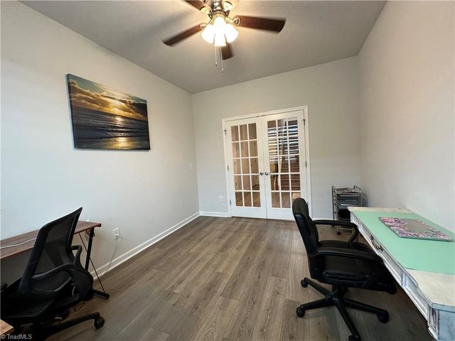 5026 Garnet Hill Drive, Clemmons, NC 27012